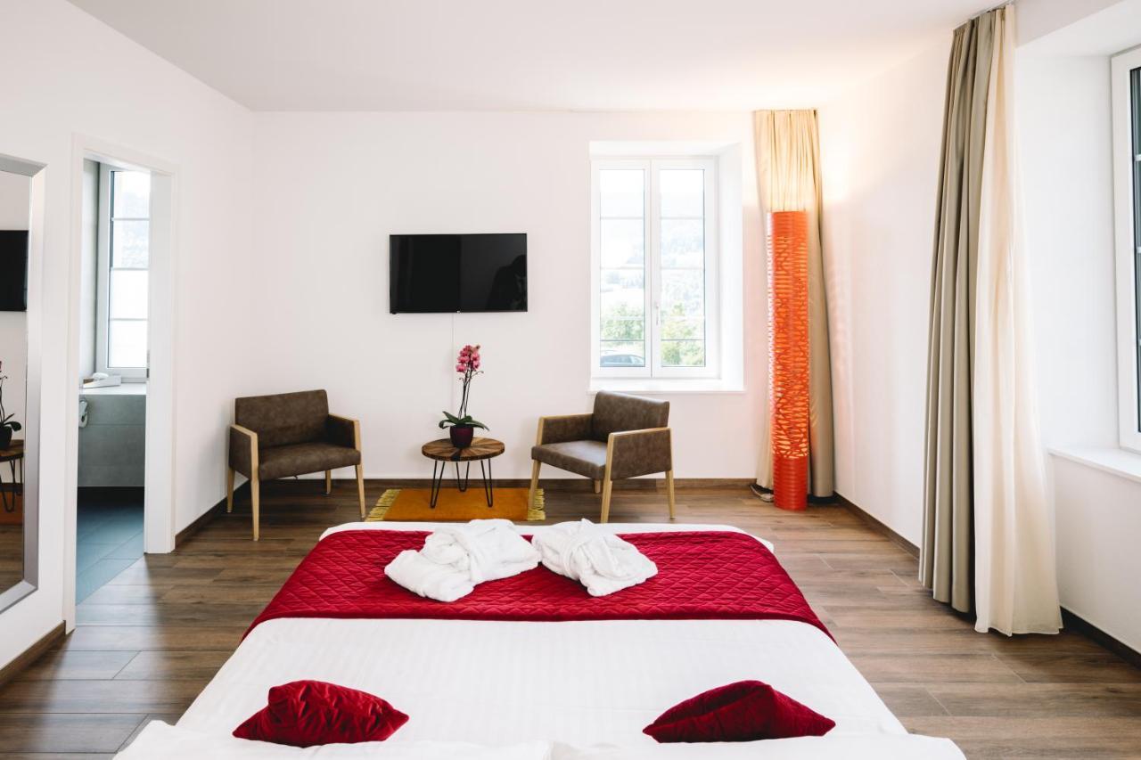 Hotel-Restaurant La Croix D'Or Ballaigues Εξωτερικό φωτογραφία